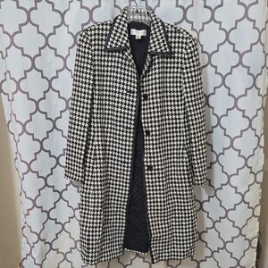 Petite Sophisticate Black and White Houndstooth Trench Coat